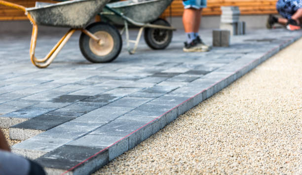 Best Concrete Walkway Installation  in Palatka, FL